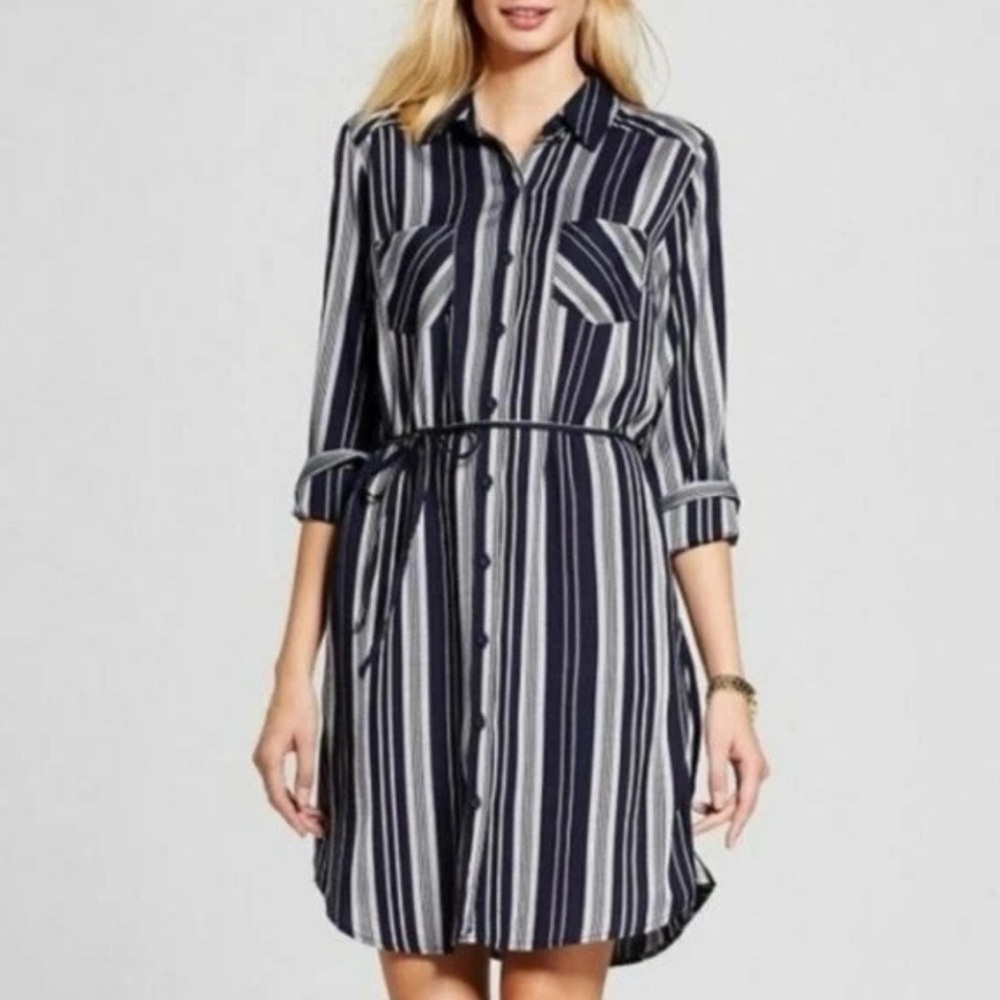 MERONA LONG SLLEVE WITH 2 POCKET DRESS SIZE L
